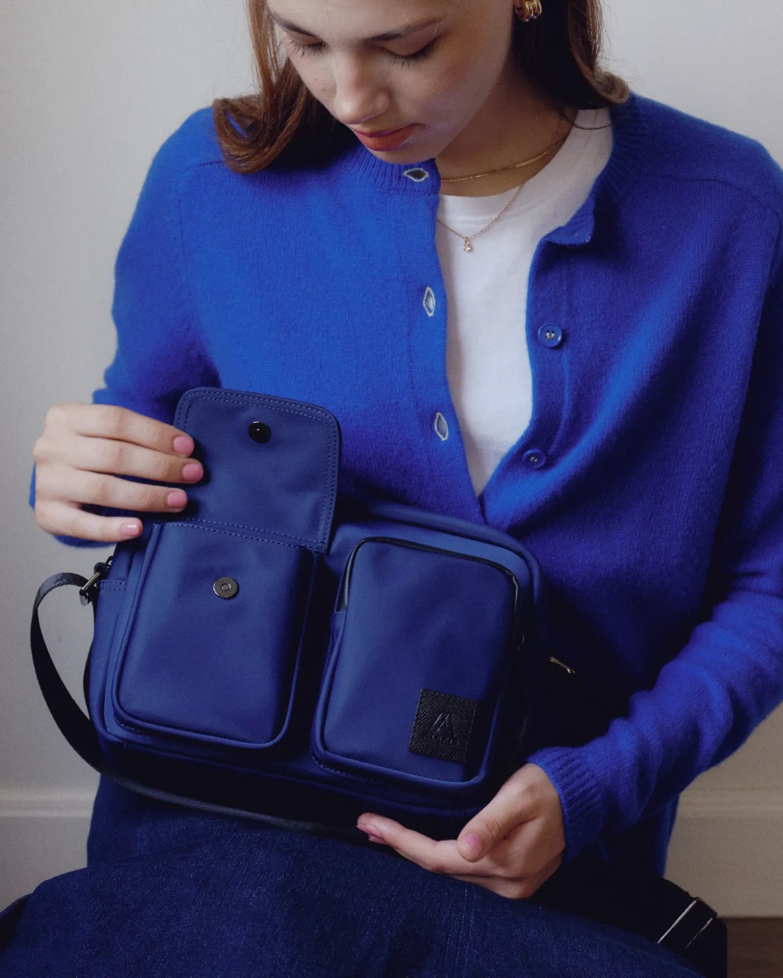 Alexis Cargo Me - Navy lifestyle